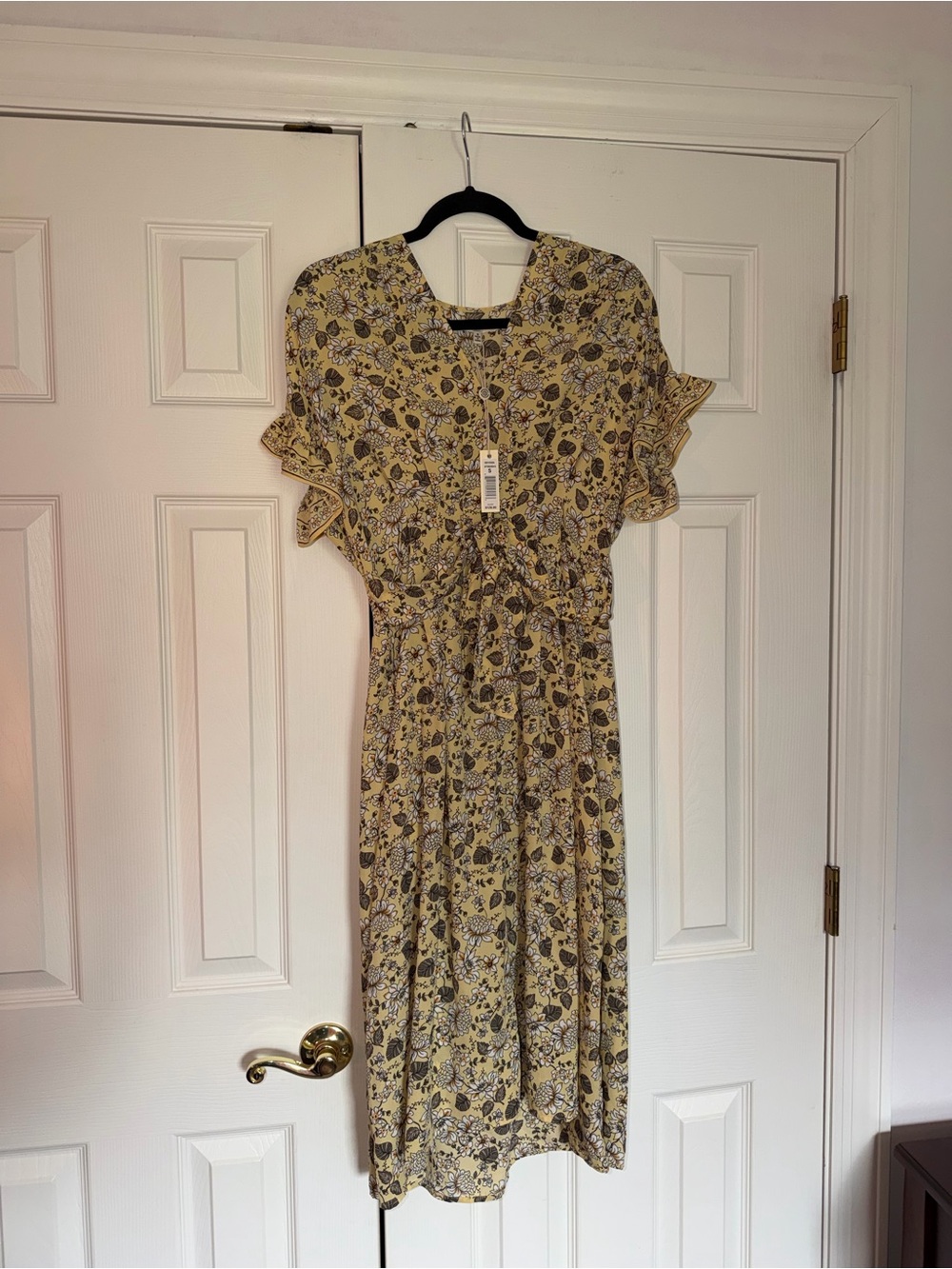 Max Studio Yellow Floral Midi Dress with Ruffle Sleeves
